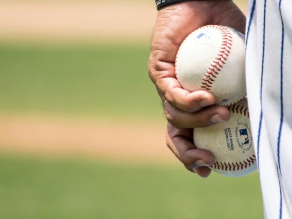 لاعبي الـMLB يدعون لحظر الرهانات الفردية على النتائج