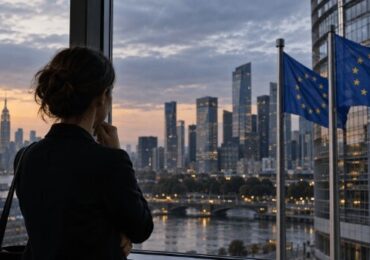 الأسواق تتحدى اقتصادًا متدهورًا. المنظم الأوروبي يتوقع مشاكل مستقبلًا