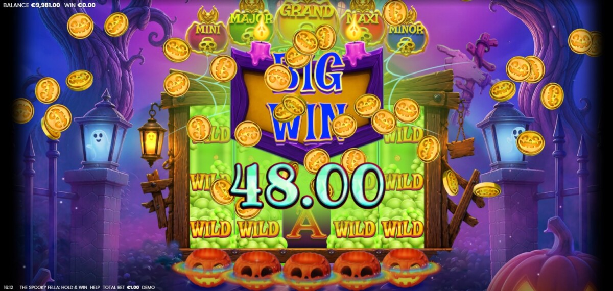 The Spooky Fella: Hold & Win